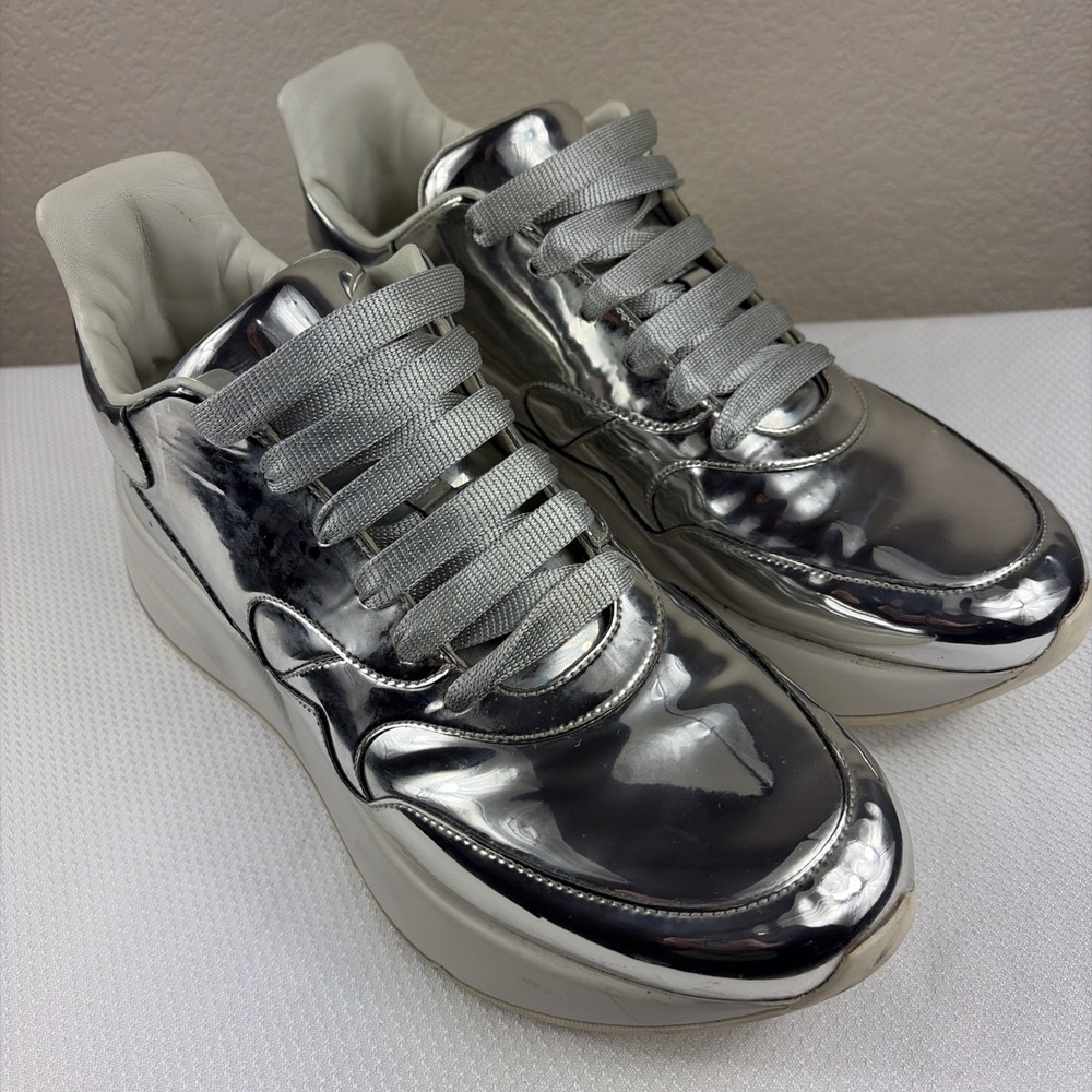 ALEXANDER MCQUEEN Platform Sneakers Size 42 MSRP: $890.00